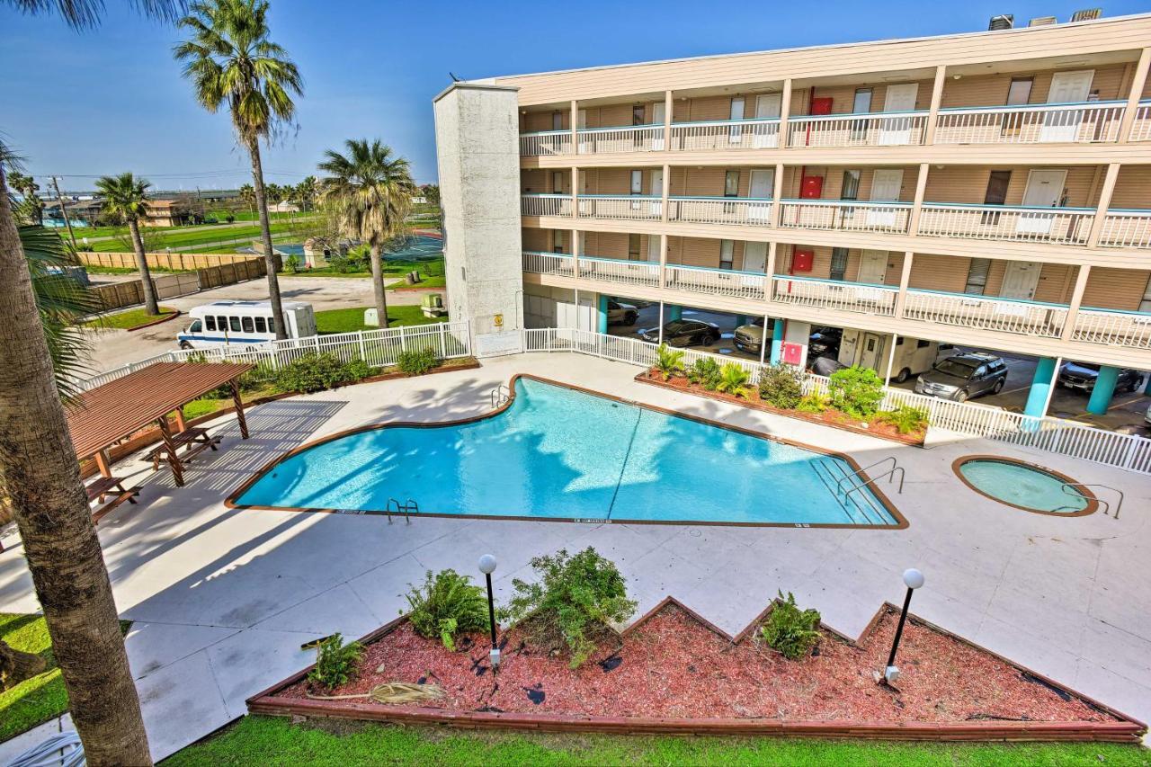Waterfront Corpus Christi Escape With Pool Access! Apartment Luaran gambar