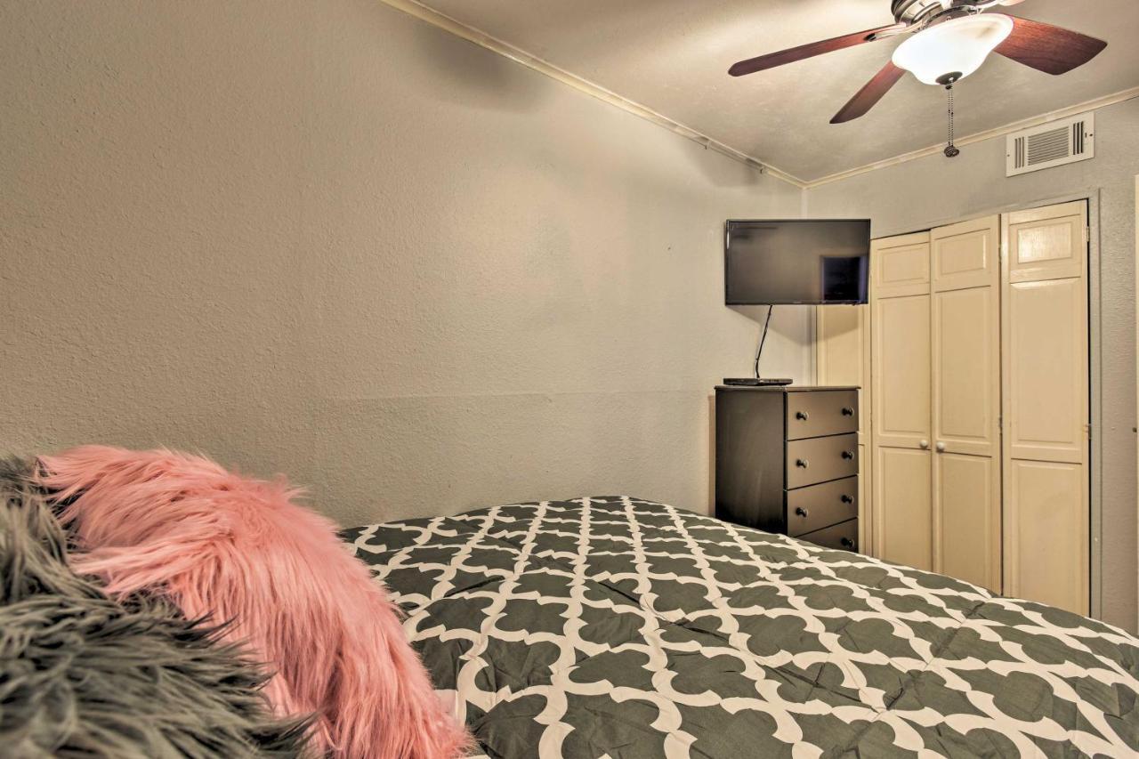 Waterfront Corpus Christi Escape With Pool Access! Apartment Luaran gambar